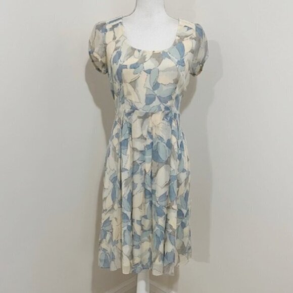 Anthropologie Dresses & Skirts - Anthropologie Moulinette Soeurs Montserrat Dress Silk Blend Muted Floral Size 2
